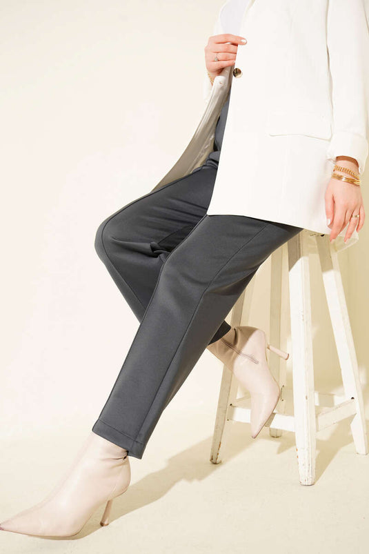 بنطال سكوبا بأرجل أنبوبية قابلة للإزالة، لون رمادي دخاني