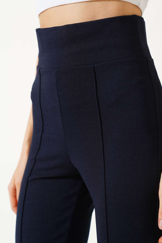 Pantalon évasé à pattes d'éléphant bleu marine