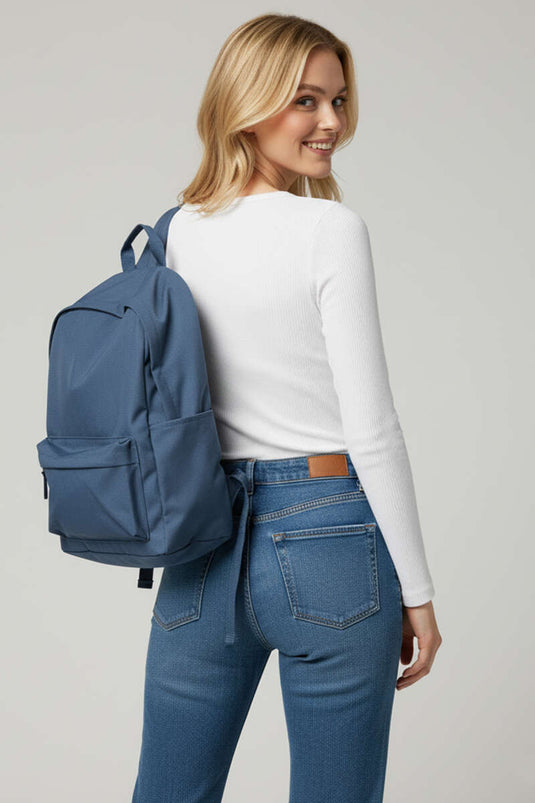 Camicetta bianca con bottoni automatici