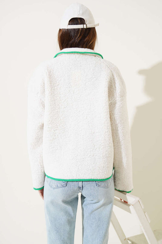 معطف مخملي بأزرار كبس