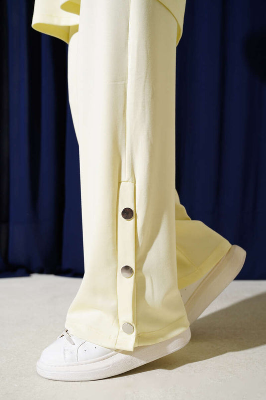 Snap-On Shirt Collar Two-Piece Suit Yellow