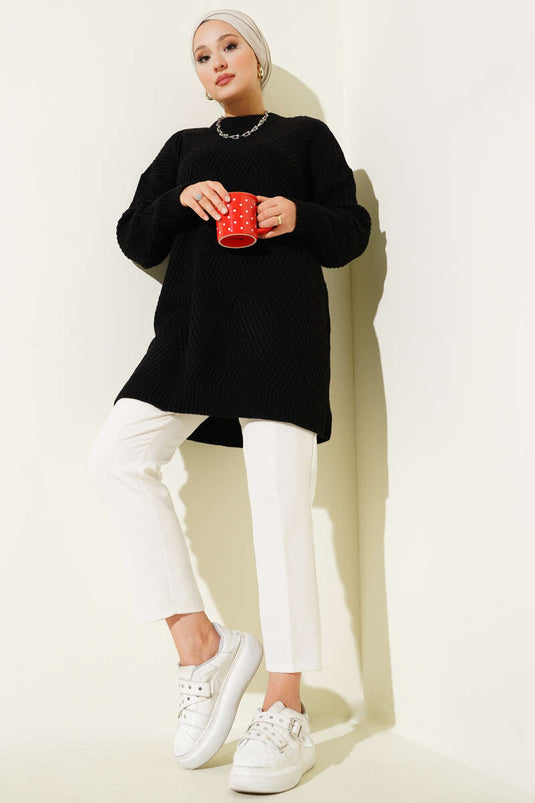 Tunique en tricot à rayures et motifs losanges noire