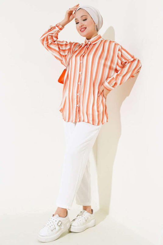 بلاط قميص ساتان بنمط مخطط