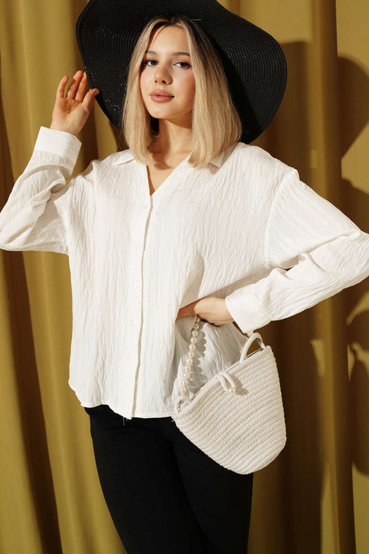 Çizgi Kabartmalı V Yaka Gömlek Beyaz