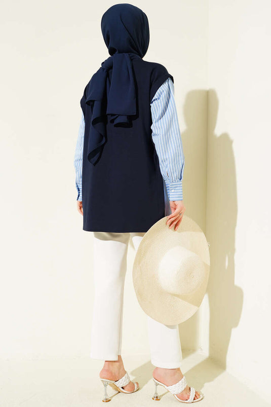 تونيك لوشة بأكمام مخططة باللون الأزرق الداكن