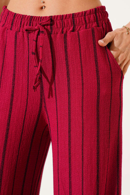 بنطلون كريب مخطط بخصر مرن بلون الكرز