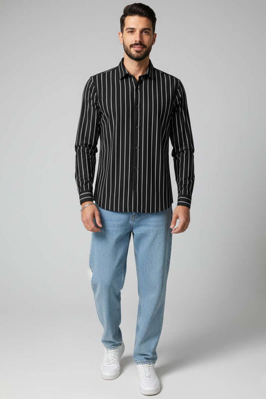 Chemise pour homme noire à rayures avec poignets boutonnés