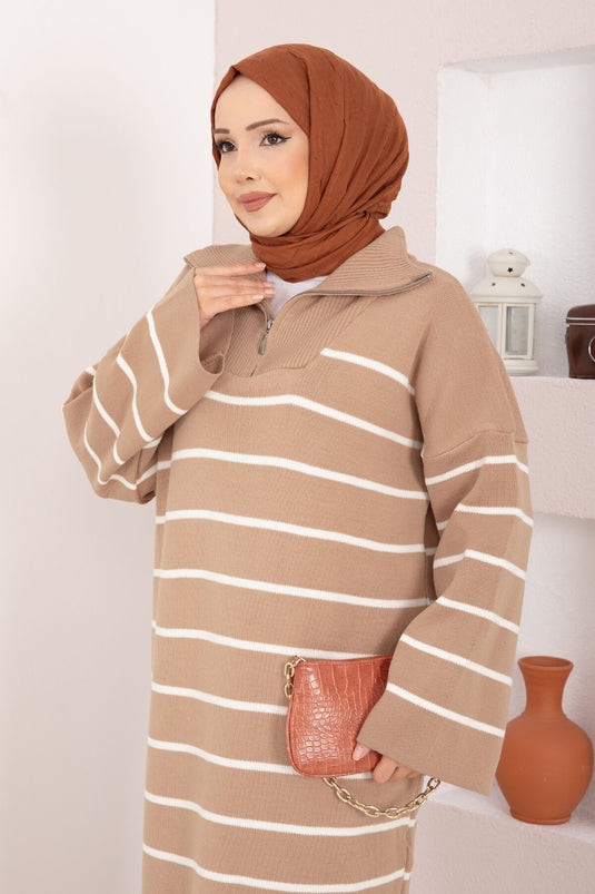 Robe en maille à col roulé rayée DIX