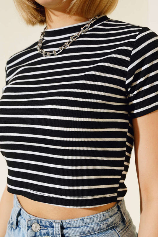 Gestreepte crop top met korte mouwen, zwart