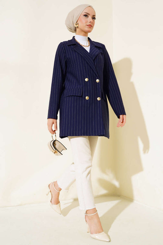 سترة كريب مخططة باللون الأزرق الداكن