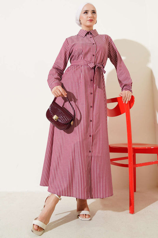 Gestreiftes Kleid Mit Gürtel Bordeaux