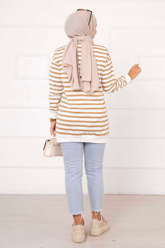 قهوة مخططة بنكهة الحليب والعرق