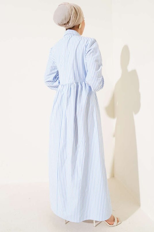 فستان مخطط برباط جانبي باللون الأزرق الجليدي