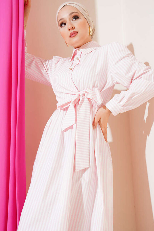 فستان مخطط بربطة جانبية وردي