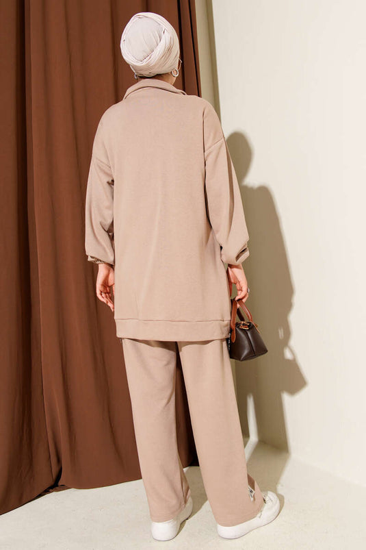 طقم مزدوج راقي مزود بحزام وسحاب بلاتيه