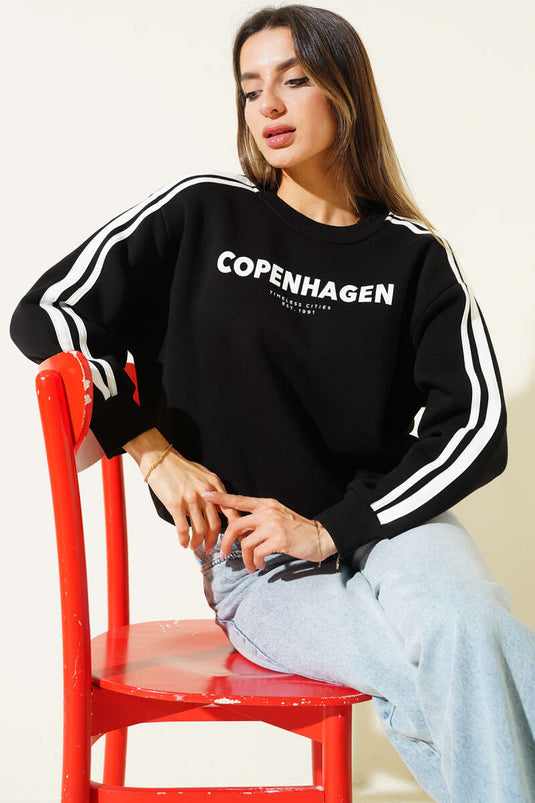 سويت شيرت أسود مطبوع بثلاثة خيوط من كوبنهاغن