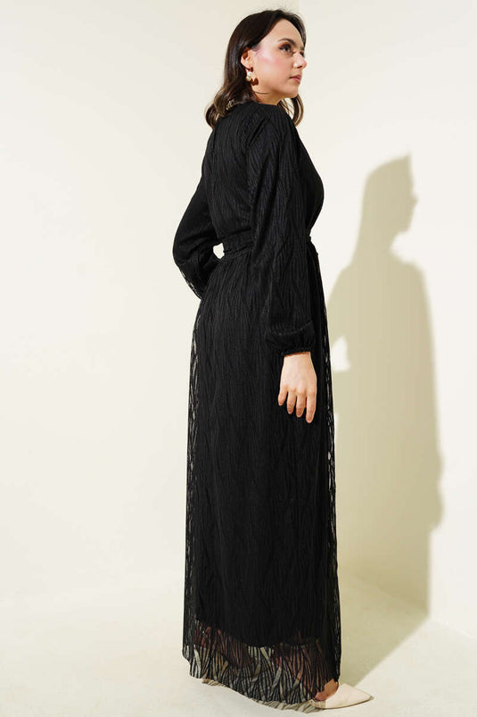 Kleid mit Wellenspitze und Gürtel Schwarz