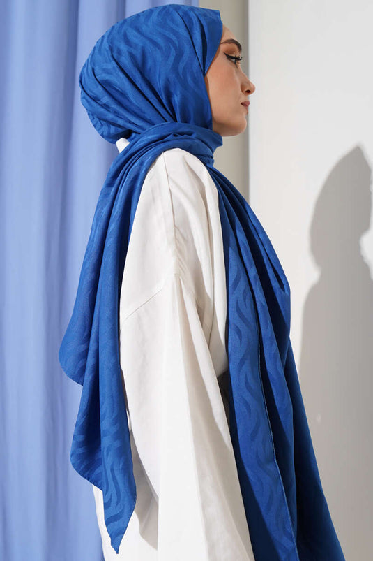 Wave Pattern Silky Jacquard Shawl Parliament