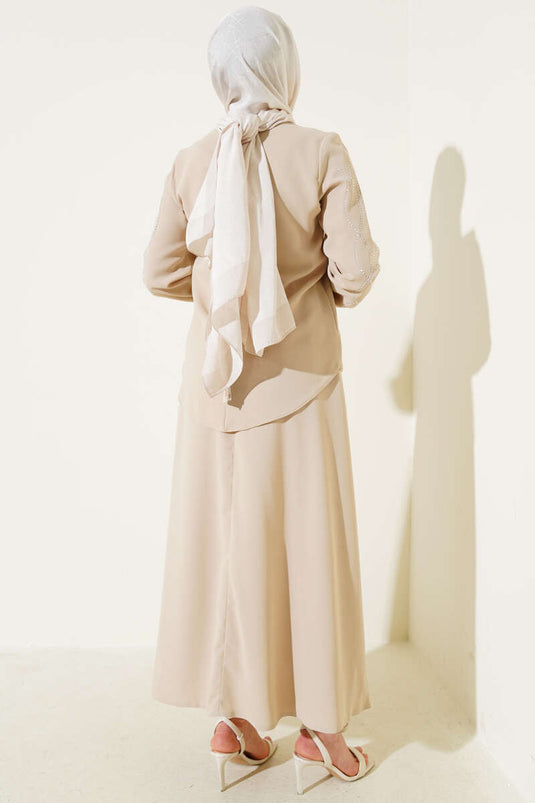 Dalgalı Taşlı Etekli İkili Takım Bej