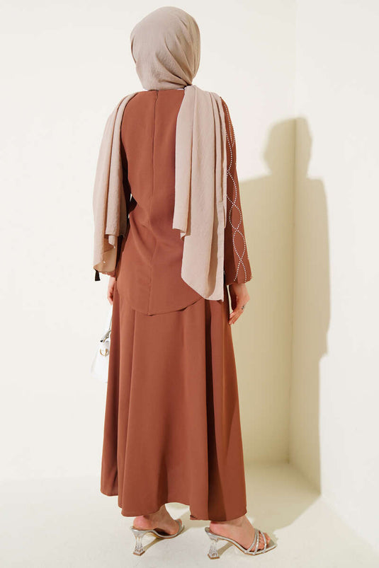 Dalgalı Taşlı Etekli İkili Takım Taba