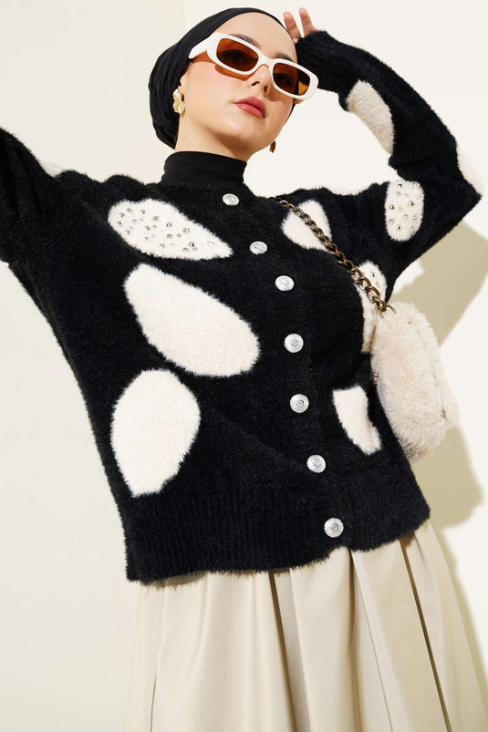 Gilet court en maille noire à motif dalmatien et perles