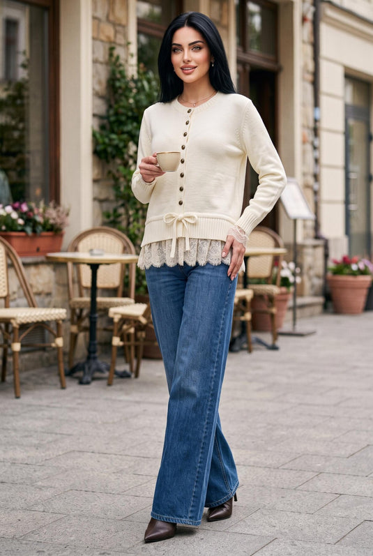 Gilet En Maille À Boutons Avec Détails En Dentelle Couleur Écru