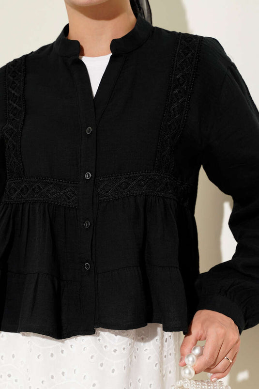 Dantel Detaylı Kısa Bluz Siyah