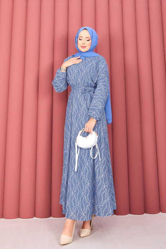 Robe Modeste En Dentelle Texturée Indigo Avec Ceinture