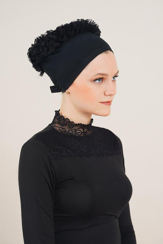 Lace Frilly Black Bonnet