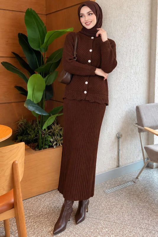 Ensemble Jupe Boutonnée Avec Broderie Et Pierres