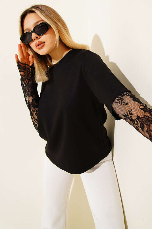 T-shirt à manches dentelle Loyşa noir