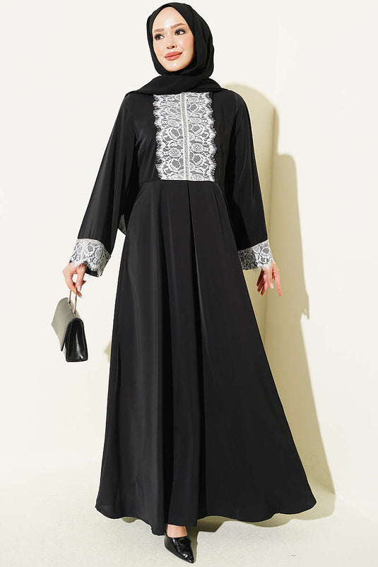 Schwarzes Spitzenkleid Mit Stein-Details