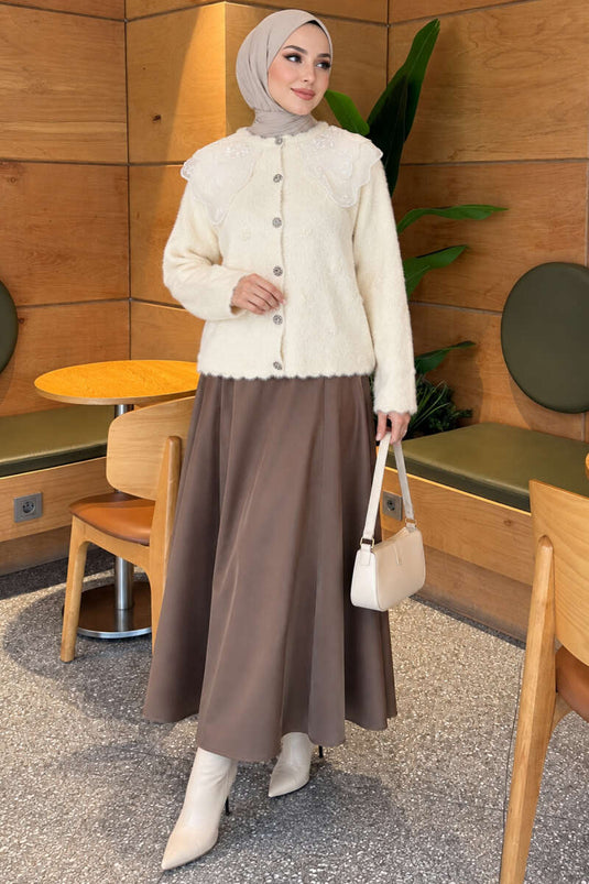 Cardigan Con Colletto In Pizzo E Bottoni, Ricamato In Beige