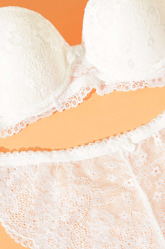 Dantelli Desteksiz Sütyen Takım Ekru