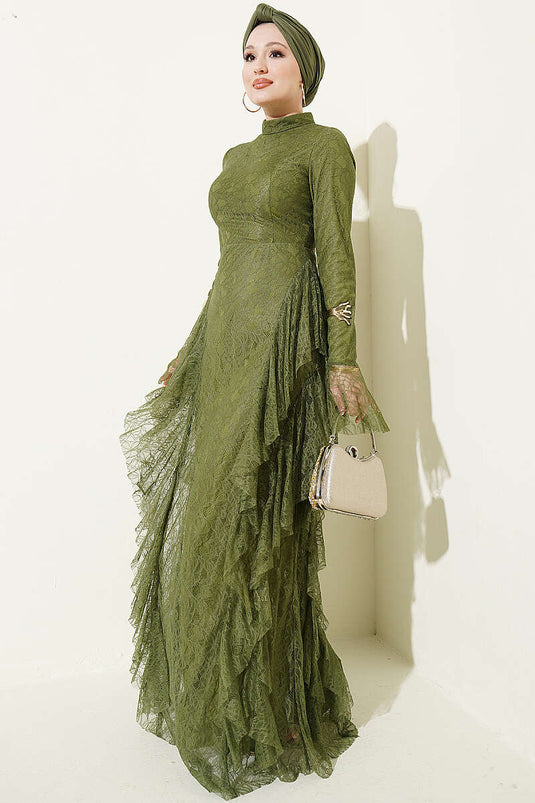 Robe de soirée kaki avec jupe à volants et dentelle