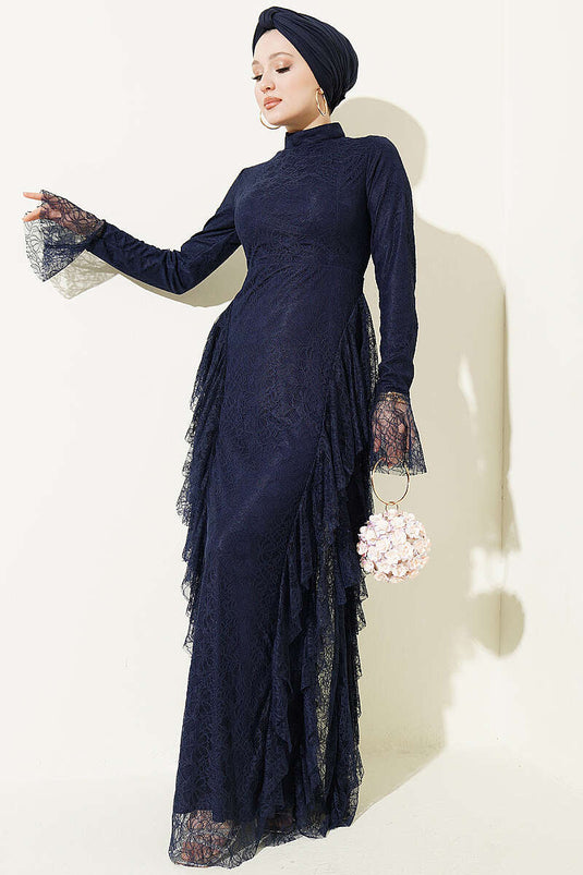 Robe de soirée bleu marine avec jupe à volants et dentelle