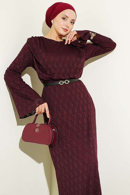 Abito con cintura in pizzo bordeaux