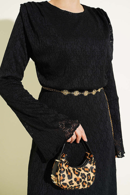 Robe ceinturée en dentelle noire