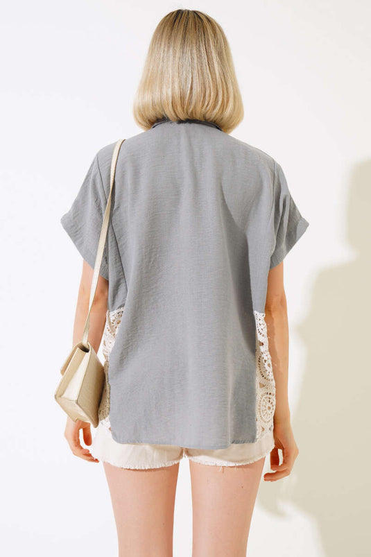 Chemise en lin à manches courtes en dentelle grise