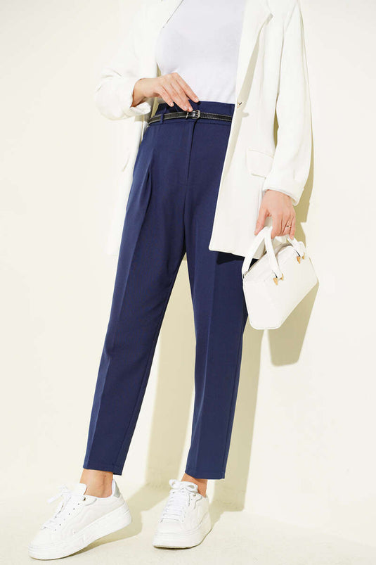 Pantaloni in tessuto con pieghe e cintura a vita alta blu scuro