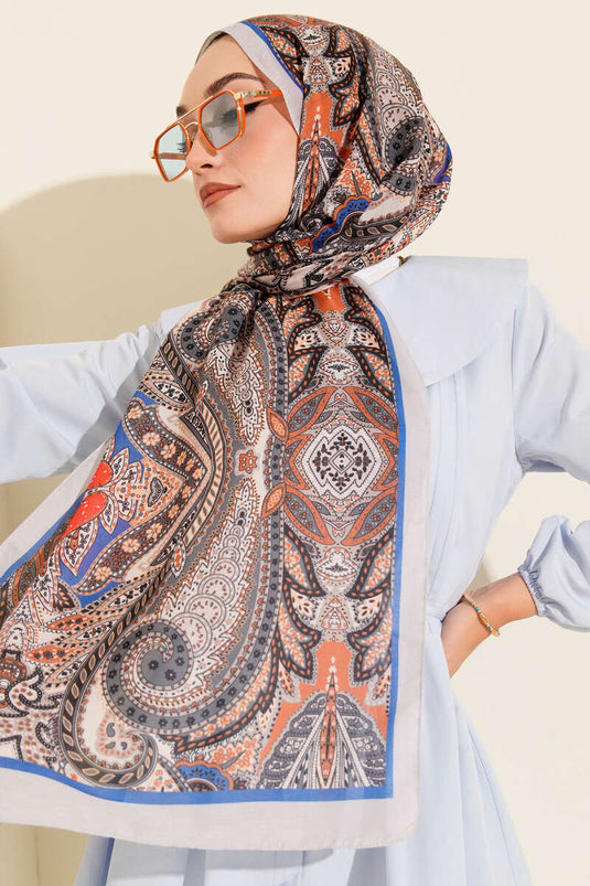 Châle doux gris à motif rétro foncé