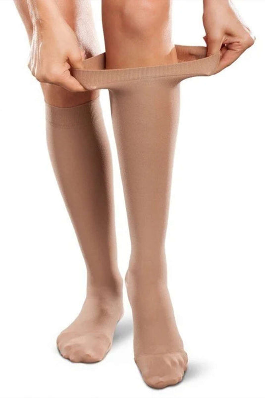 جوارب نسائية طويلة حتى الركبة من Daymod Comfort 50 Den مقاس 57 Ten