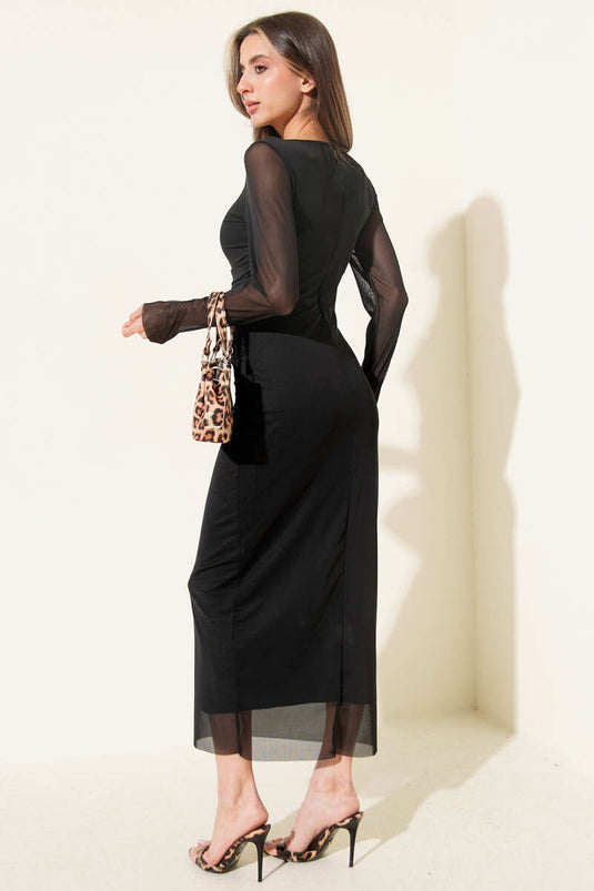 Degaje Yaka Bel Büzgülü Elbise Siyah