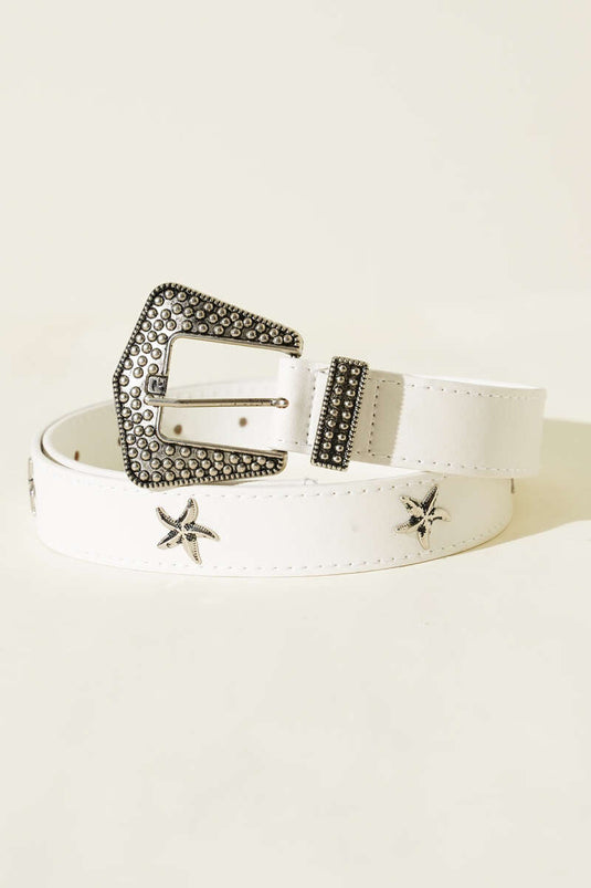 حزام أبيض بمشبك نجمة البحر