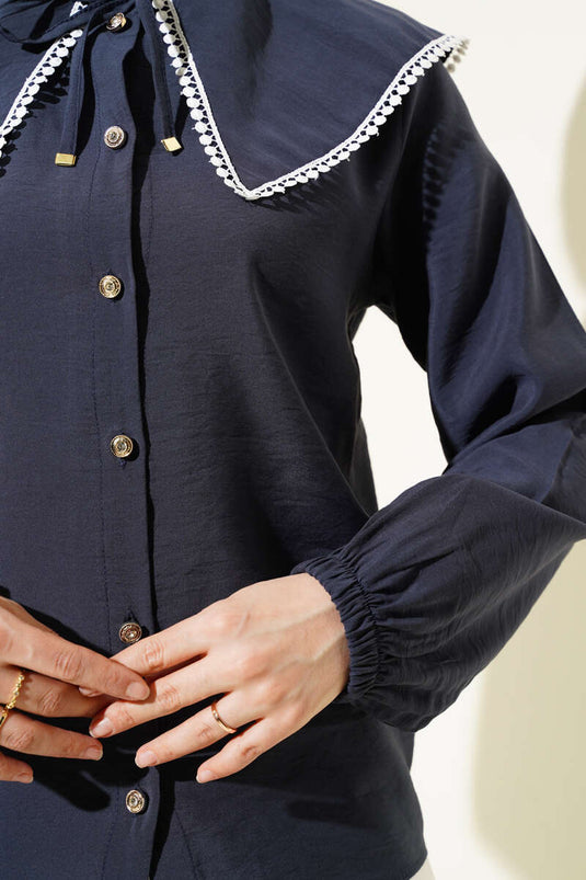 قميص قصير من الدانتيل بياقة بحارة، أزرق داكن