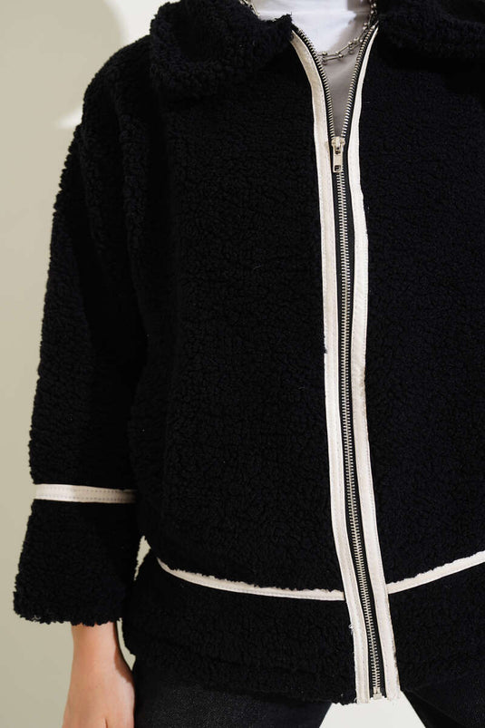 سترة جلدية سوداء بسحاب