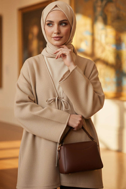 كيمونو بيج بمظهر مضلع وحواف جلدية