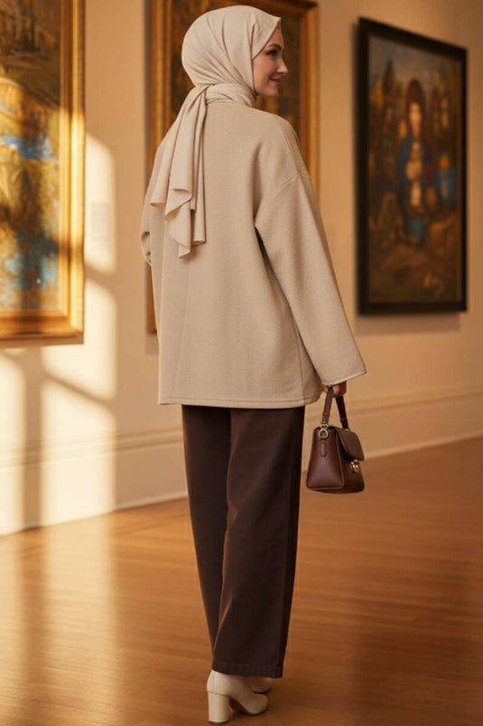 كيمونو بيج بمظهر مضلع وحواف جلدية