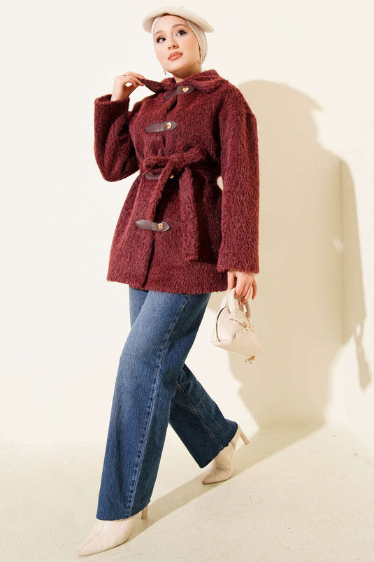 جاكيت جلدي بحزام ولحية، لون عنابي