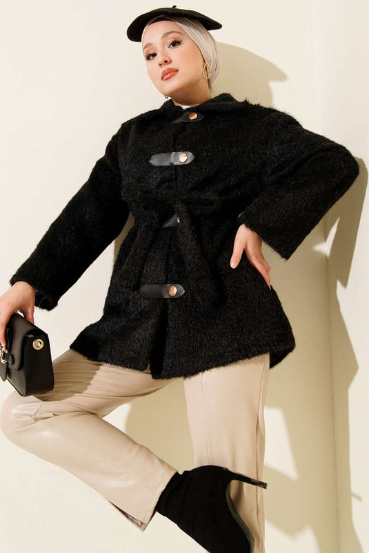 جاكيت جلدي أسود بحزام ولحية قابلة للارتداء